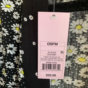 NEW WITH TAGS Women's Daisy Print Duster